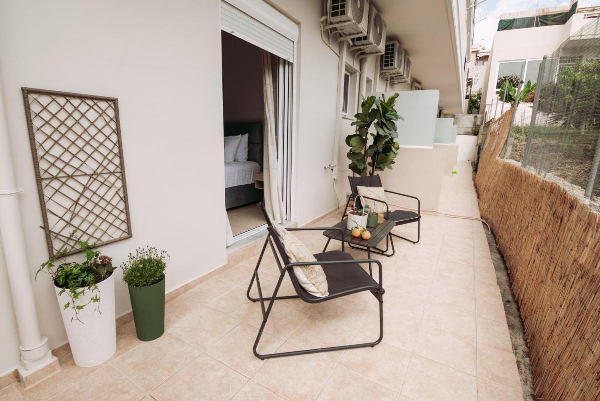 Summer Blue Apartments Chania Hriszí Aktí Haniá Kültér fotó